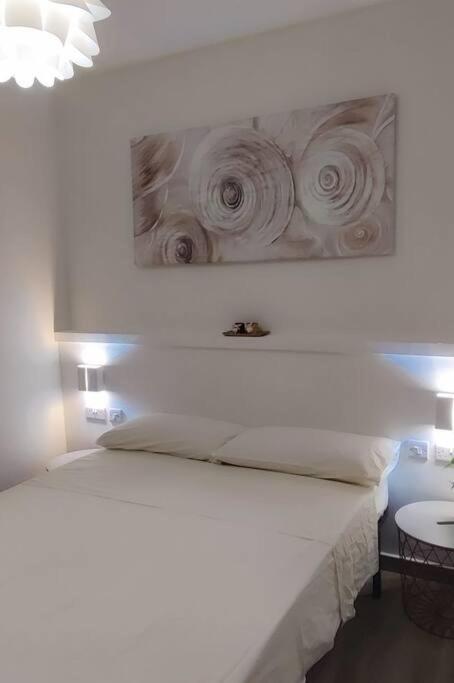 Getaway Suites Apartment Xlendi Bagian luar foto