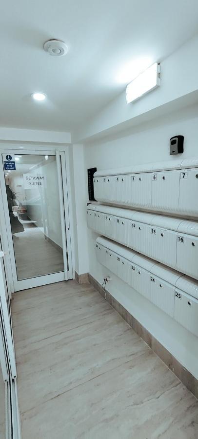 Getaway Suites Apartment Xlendi Bagian luar foto